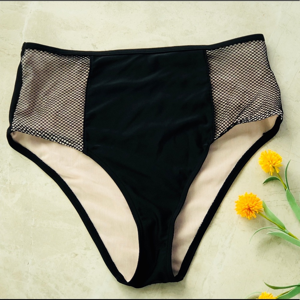 NWOT  ASOS Black and Nude Bikini Bottom